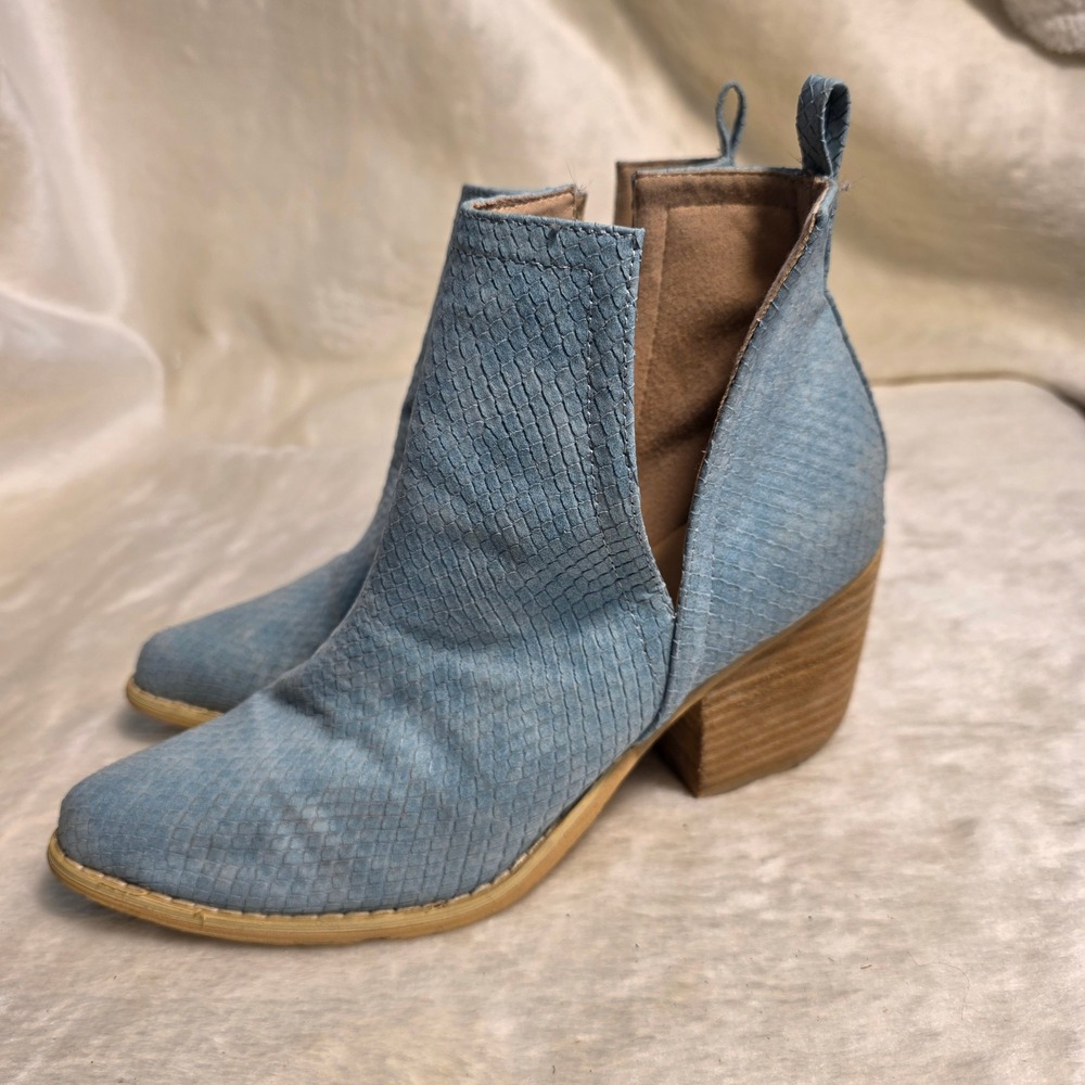 Arider Girl Ankle Western Booties Blue Snake Embossed Pointed Toe Women 8.5